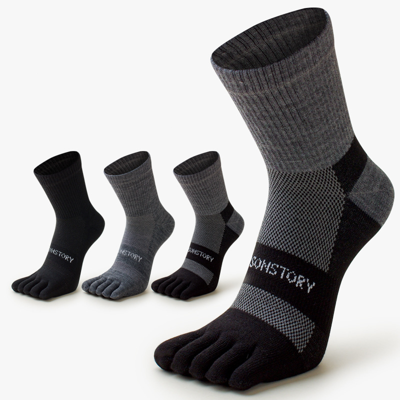 Toe Sock Split - 5足セット、厚手で暖かいメンズ用五本指ソックス。秋に最適で、消臭効果があり、吸湿性に優れた綿素材を使用。スポーツやサイクリング、ハイキングに最適な、つま先が分かれたデザイン。