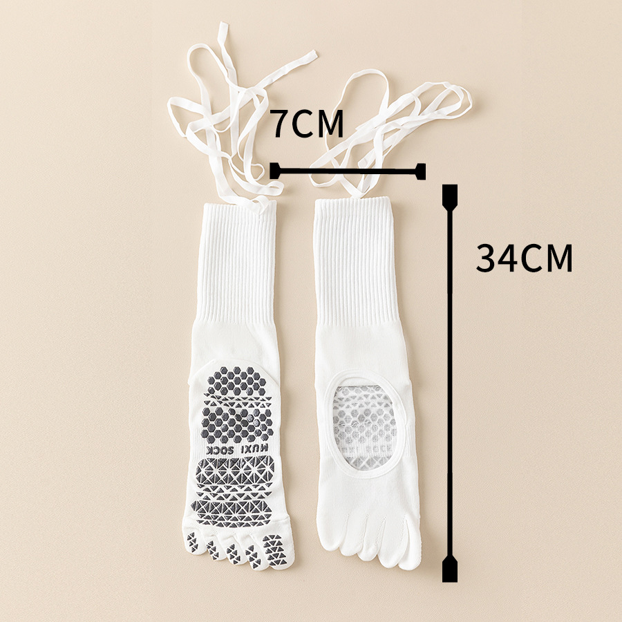 女性用、レースアップ式で滑り止め加工が施されたヨガソックス。 - Grip Sock Yoga のレビューと価格